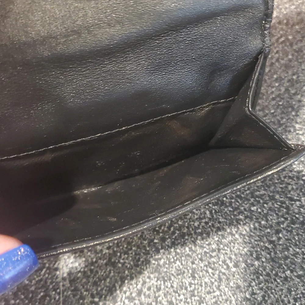 Gucci wallet monogram